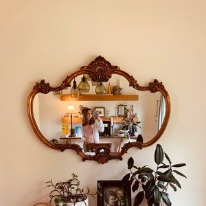 Meet your Posher, Ava